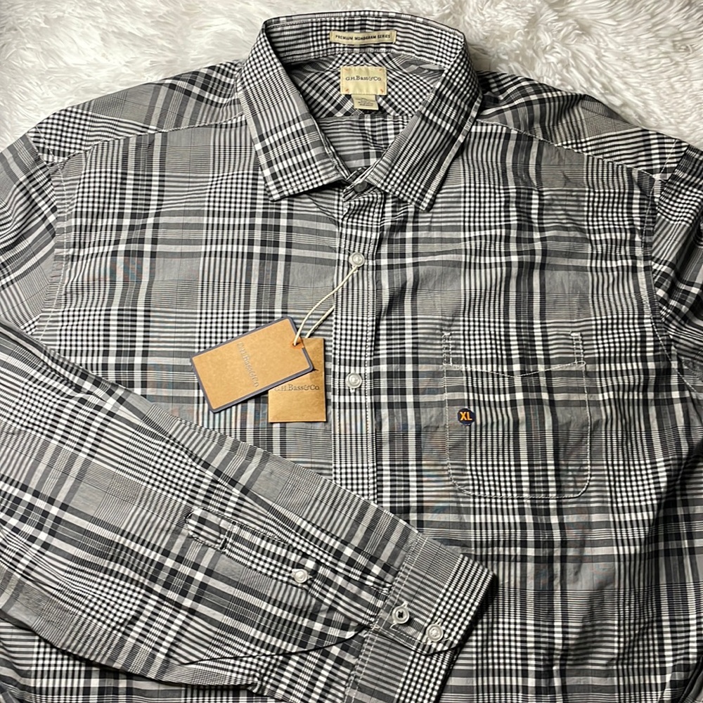 G.H . Bass & Co. black